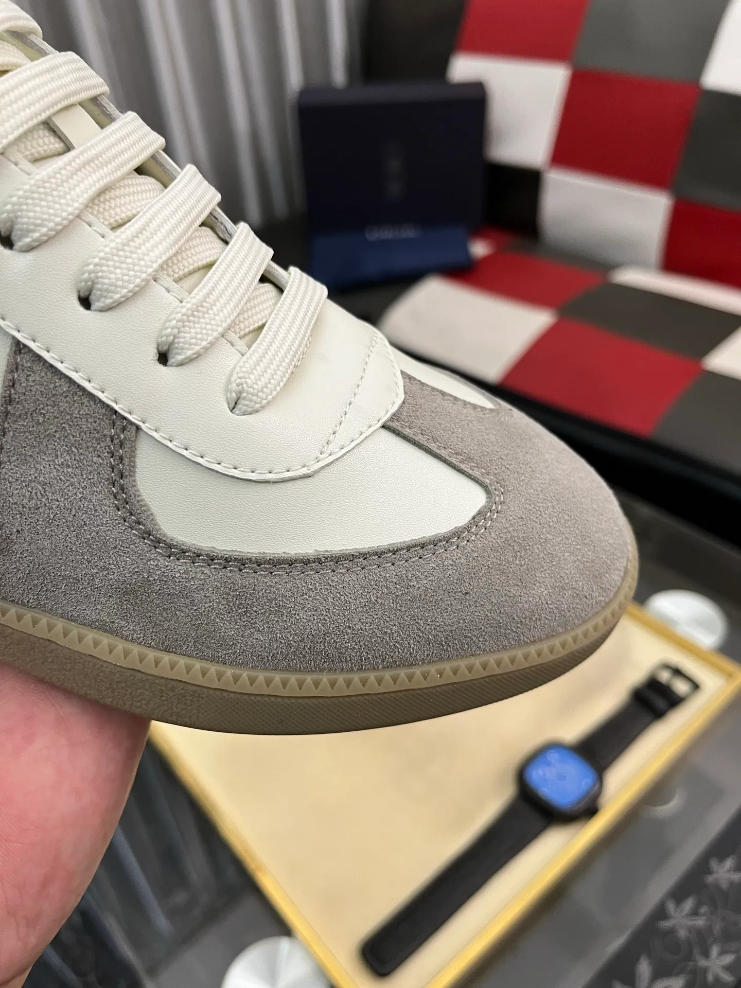 Men's shoes💰380⌚️⌚️[Dior] Dior's new men's genuine leather casual shoes, the highest version on the market, any comparison is welcome🆚! The original leather has excellent texture and is super high-end! Fetal sheep net lining imported from Italy, removable pad! Luxurious materials and fine workmanship, highly recommended! Code number: 38-44